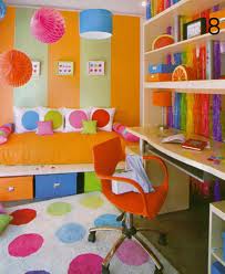 escritorio modeno colorido
