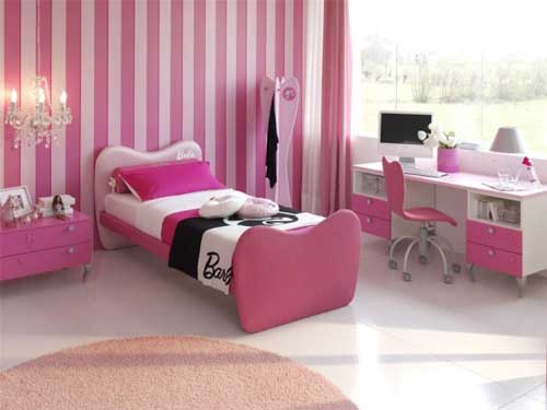 Cute-Pink-Girls-Room-Design-31