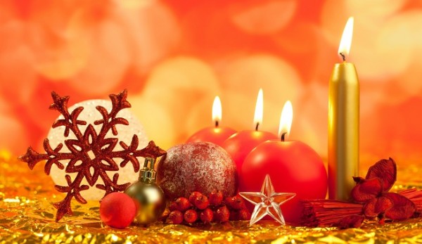 Ideas-y-consejos-para-decorar-con-velas-en-Navidad