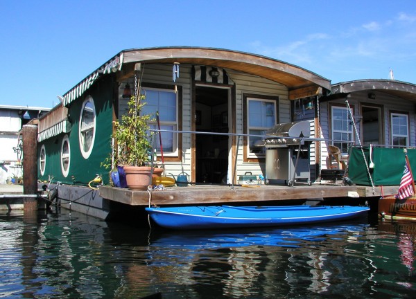 LakeUnionHouseboat
