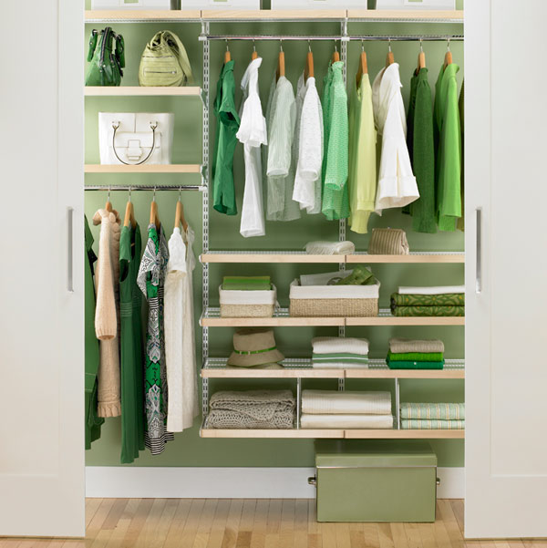 closet-organization-green