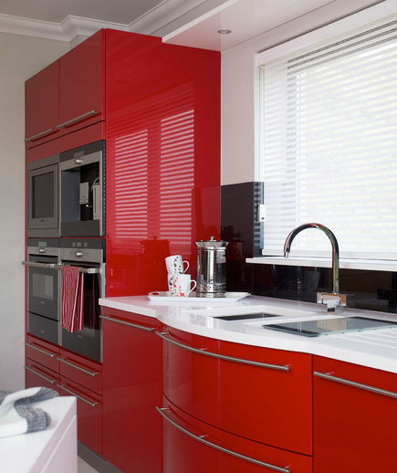 gloss-red-cabinets_300